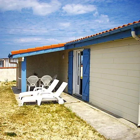 Dom wakacyjny Maison Sur La Dune Les Volets Bleus *